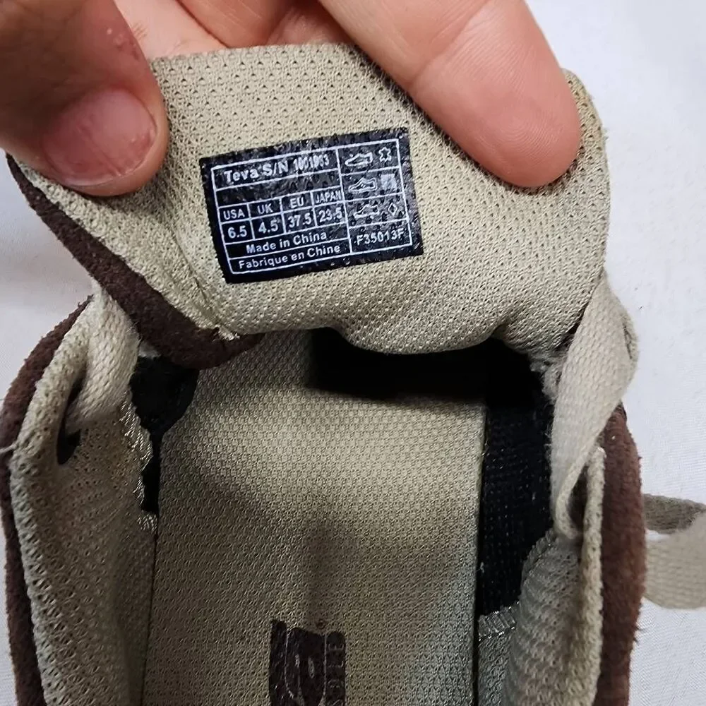 Teva Brown Suede Low-Top Sneakers with Cream Laces